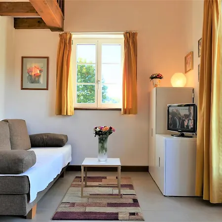 Baskoparadis I Eco-Gites I Calme I Vue I Anes I Jardin I Montagne I Nature Louhossoa Room photo