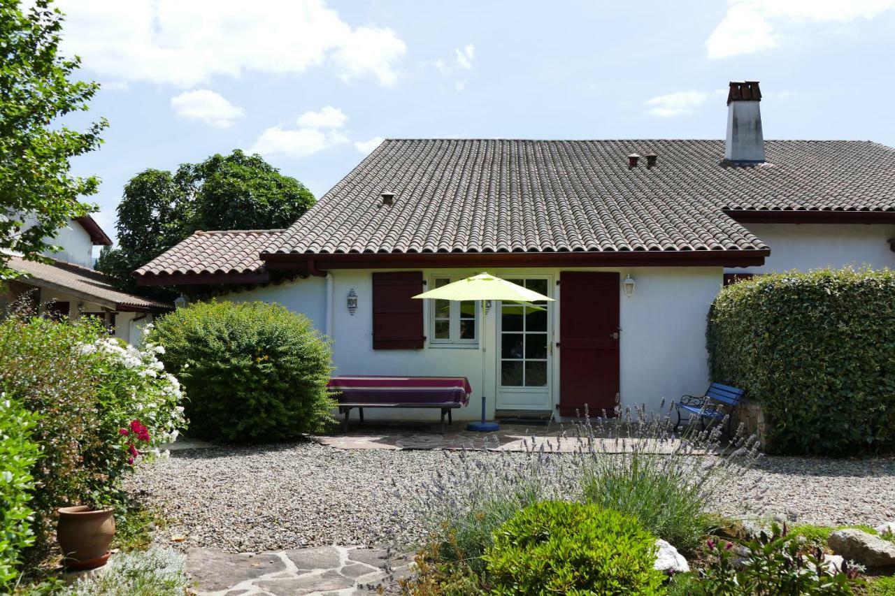 Apartment Baskoparadis I Eco-gites I Calme I Vue I Anes I Jardin I Montagne I Nature Louhossoa